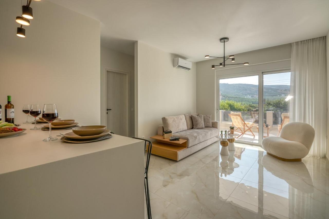 Villenia Luxury Apartments Kíssamos Exterior foto